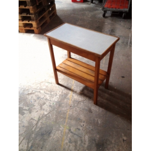 Vintage tafeltje of sidetable